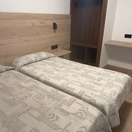 Avenida Centro 3*