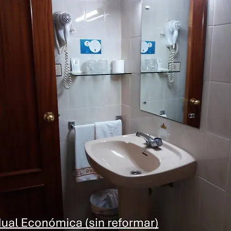 Avenida Centro 3*