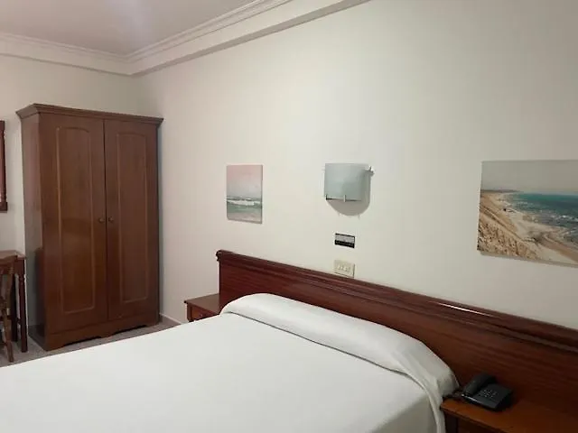 Pensión Avenida Gijón