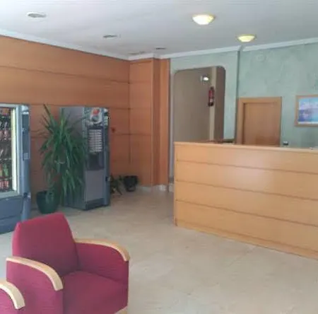 Avenida Centro 3*
